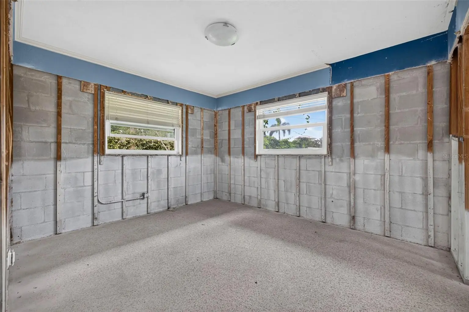 201 SNELL ISLE BOULEVARD NE, ST PETERSBURG, FL, photo 14 of 30