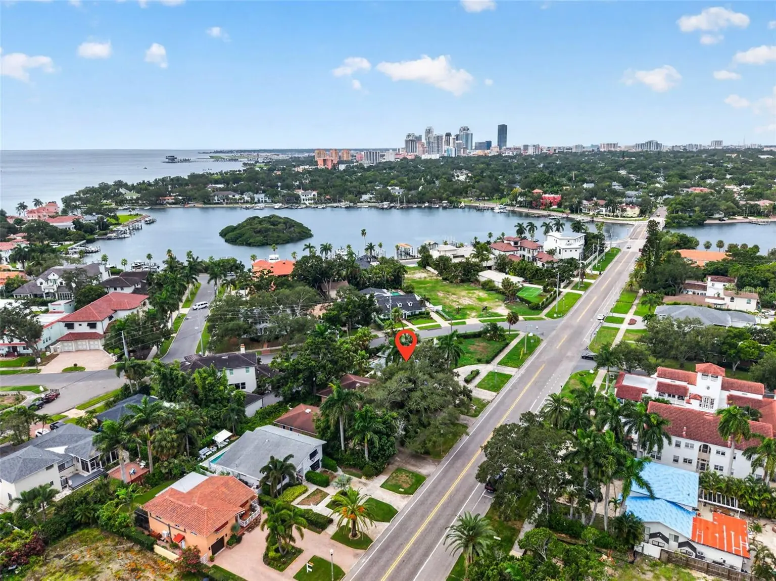 201 SNELL ISLE BOULEVARD NE, ST PETERSBURG, FL, photo 19 of 30