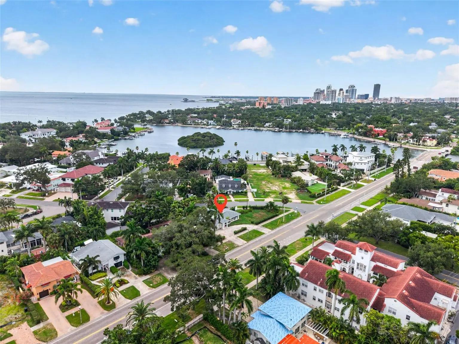 201 SNELL ISLE BOULEVARD NE, ST PETERSBURG, FL, photo 20 of 30