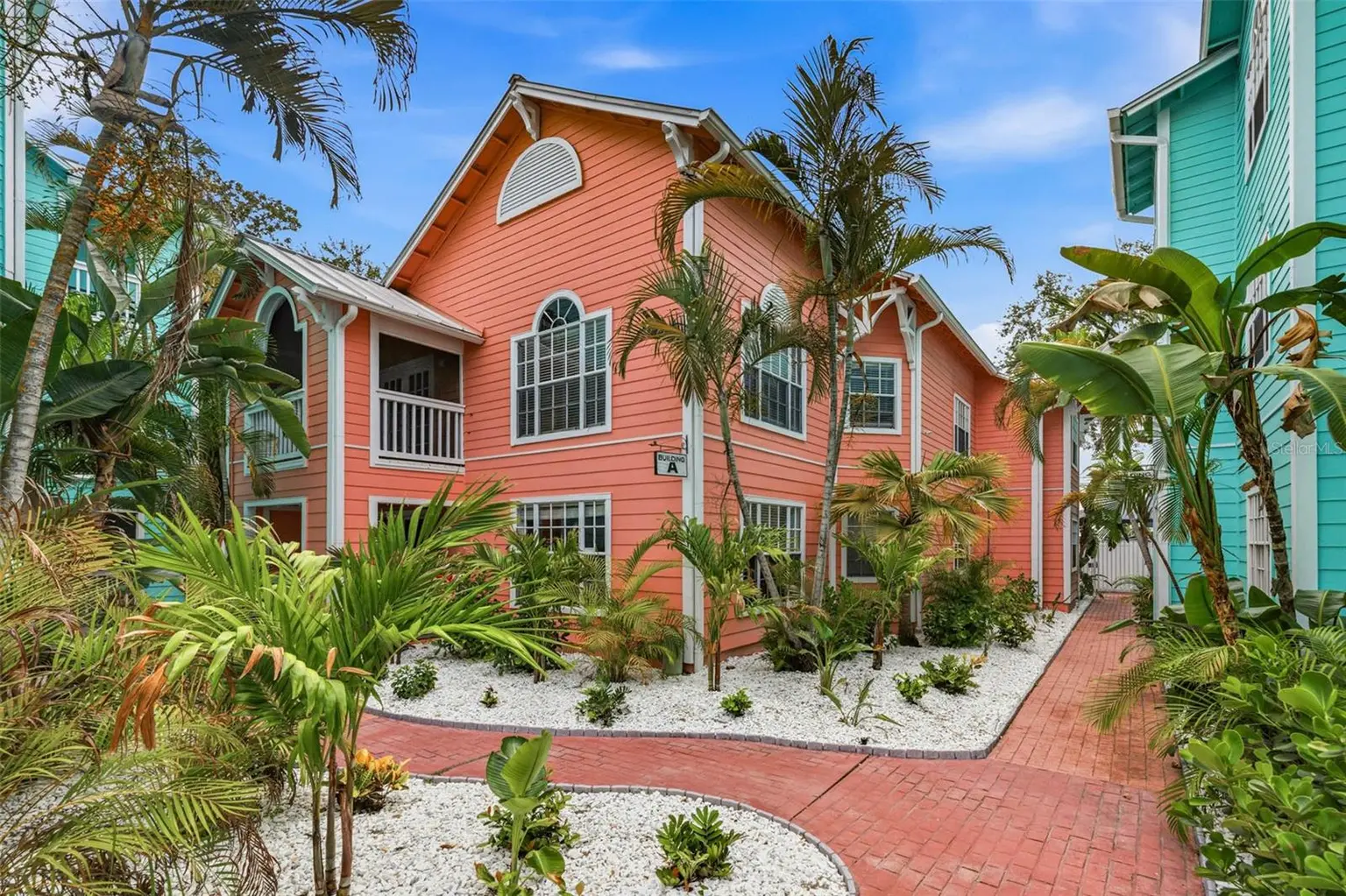 3002 W CLEVELAND STREET #A8, TAMPA, FL