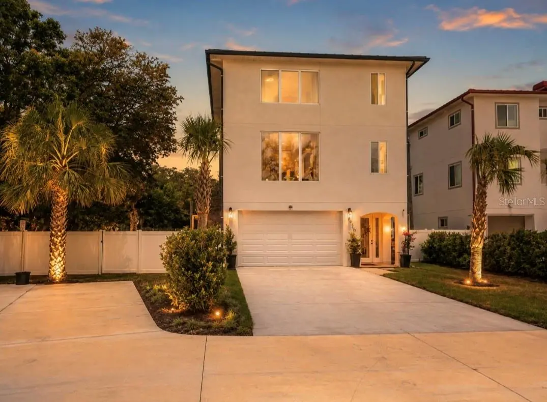 1956 CEDAR DRIVE, DUNEDIN, FL, photo 9 of 95