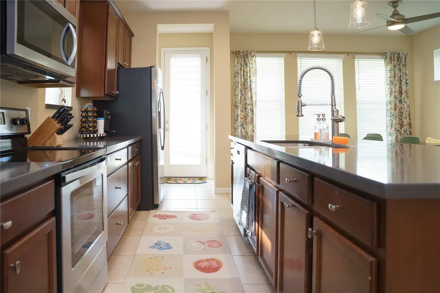 7226 MILESTONE DRIVE, APOLLO BEACH, FL, photo 15 of 62