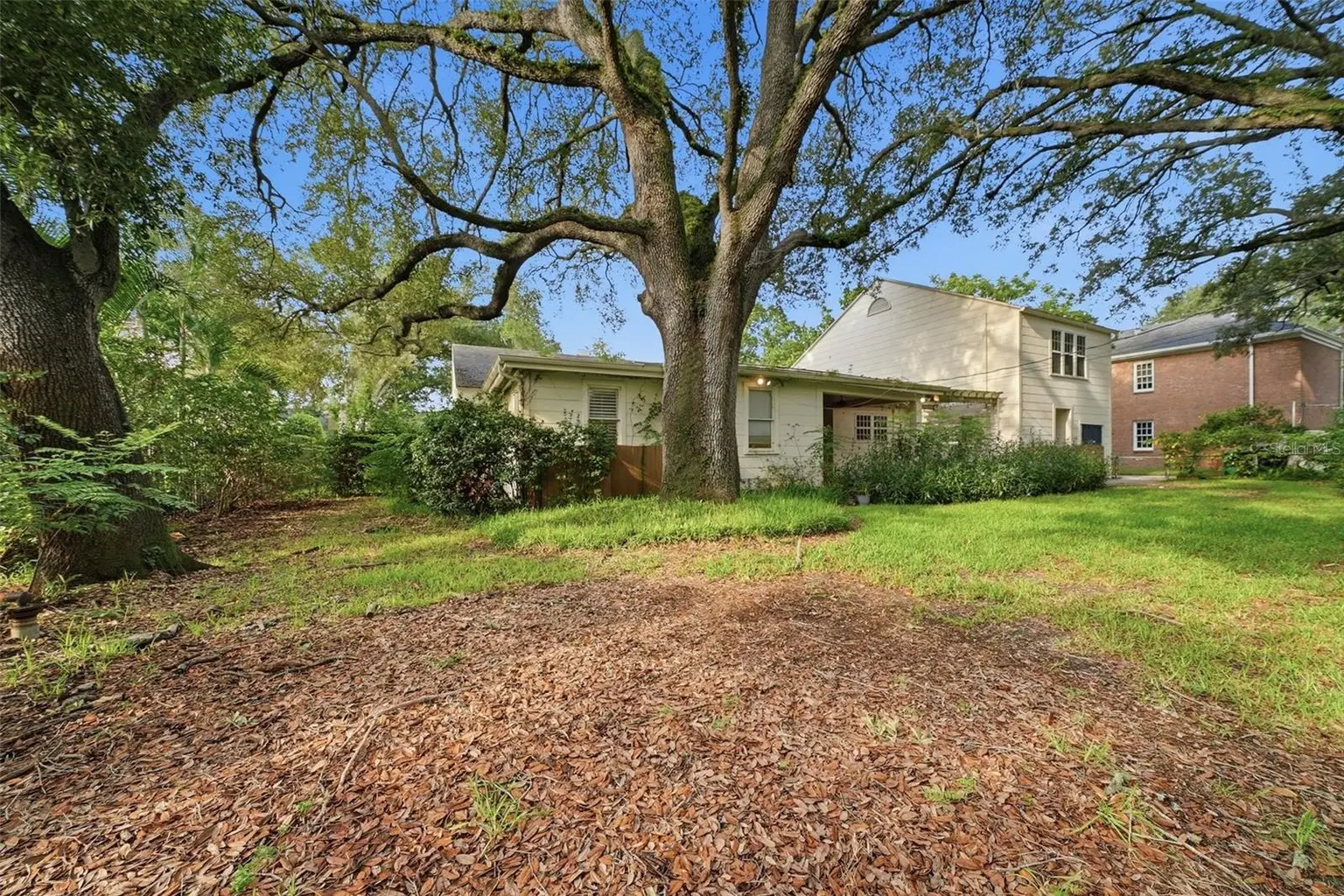 3123 W OAKLYN AVENUE, TAMPA, FL, photo 29 of 33