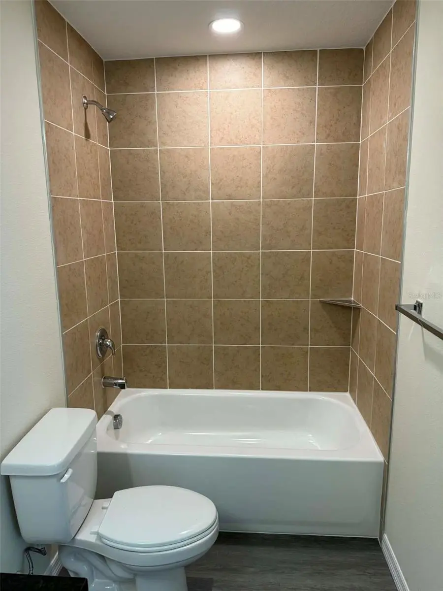 4346 CAMBIO GARDENS COURT, TAMPA, FL, photo 20 of 26