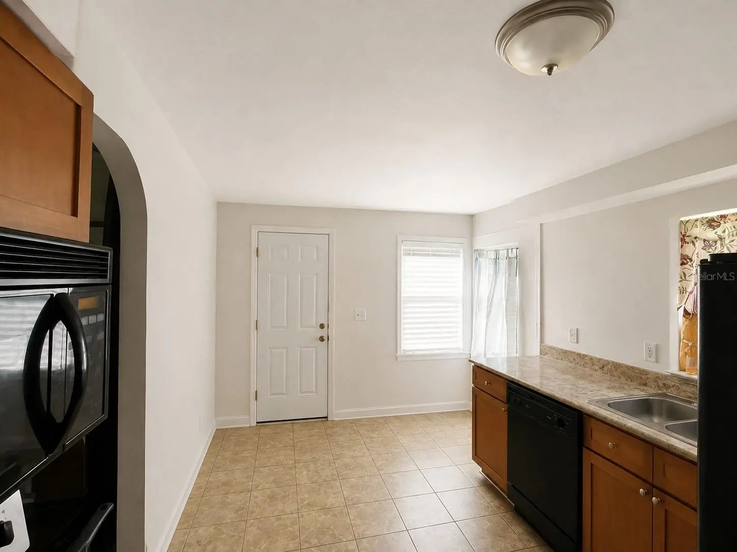 1044 58TH AVENUE N, ST PETERSBURG, FL, photo 3 of 17