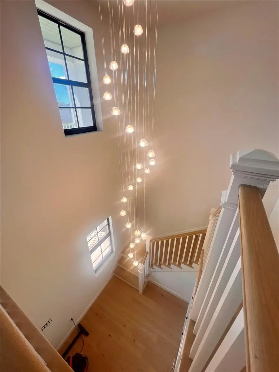 4703 W KNIGHTS AVENUE, TAMPA, FL, photo 8 of 9