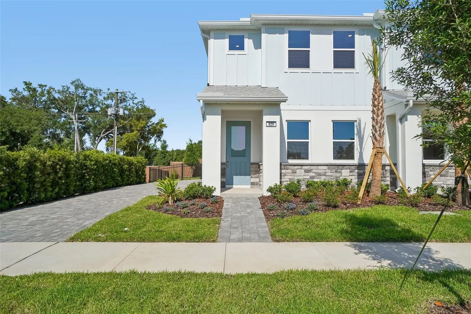 649 SILVER STREAM COURT, BRANDON, FL, photo 2 of 35