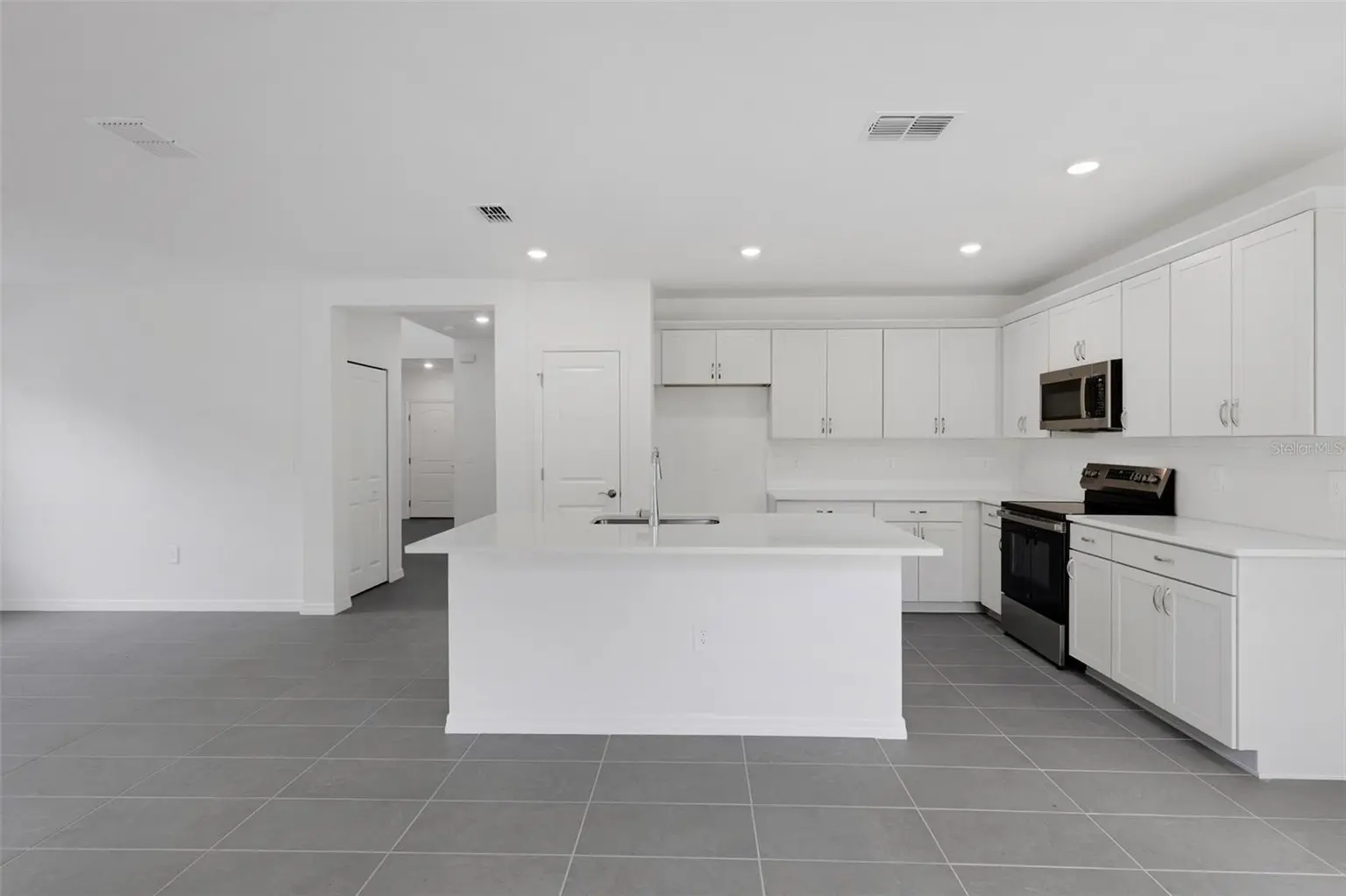 4328 OUTHAUL RUN, PALMETTO, FL, photo 9 of 53