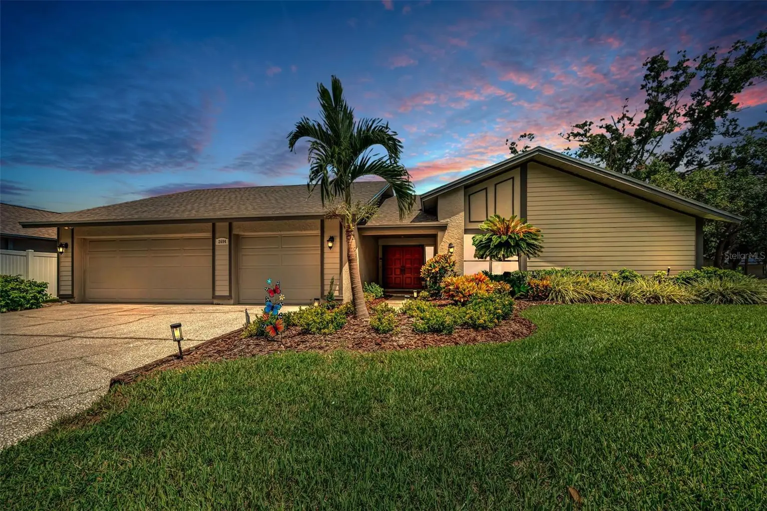 2694 REDFORD COURT W, CLEARWATER, FL