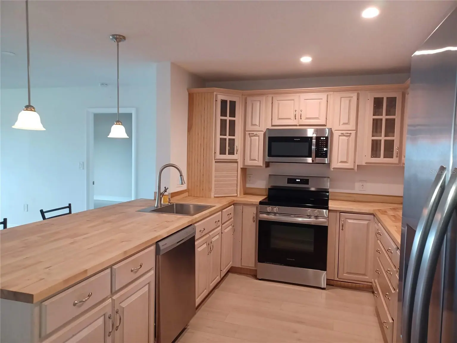 100 BLUFF VIEW DRIVE #603C, BELLEAIR BLUFFS, FL, photo 5 of 44