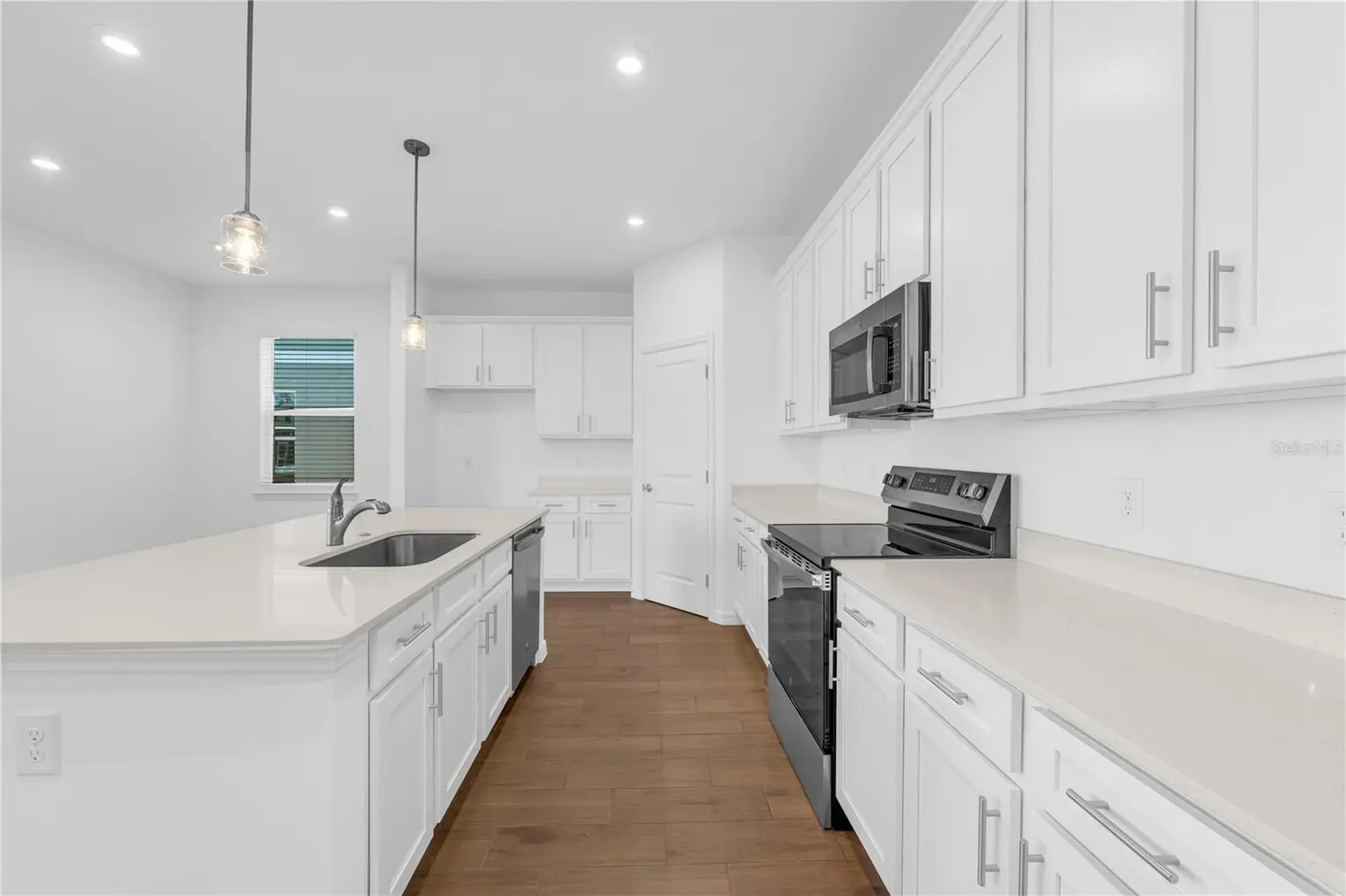 10063 MORNING MEADOWLARK TRAIL, PARRISH, FL, photo 9 of 41
