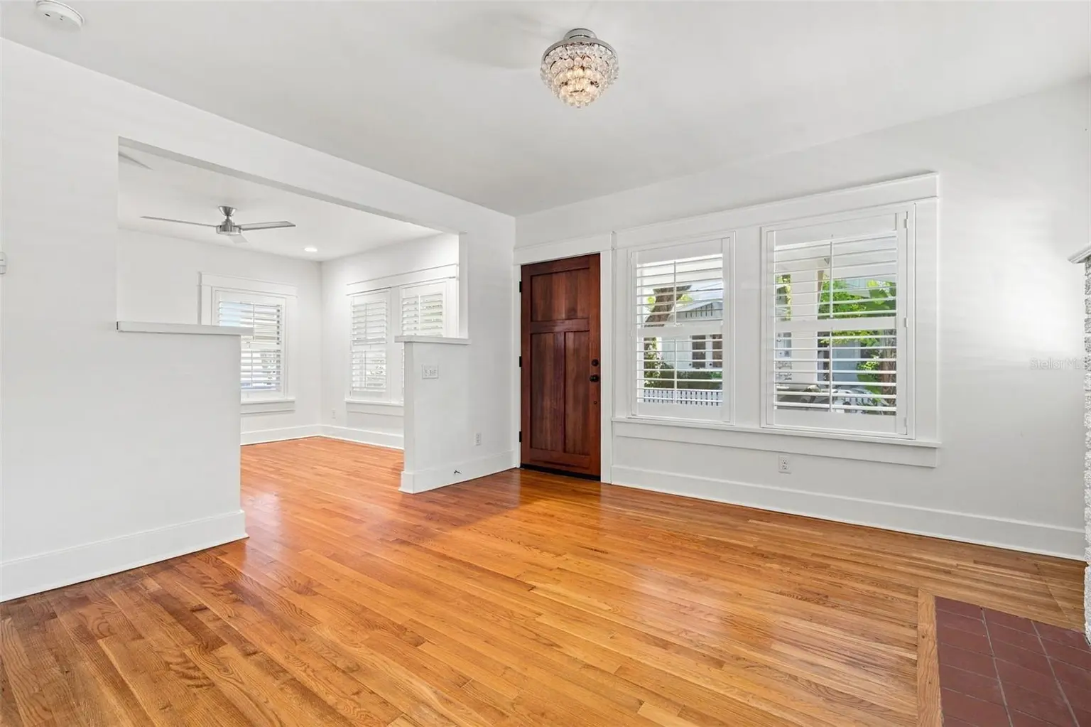 719 S BUNGALOW TERRACE, TAMPA, FL, photo 18 of 46