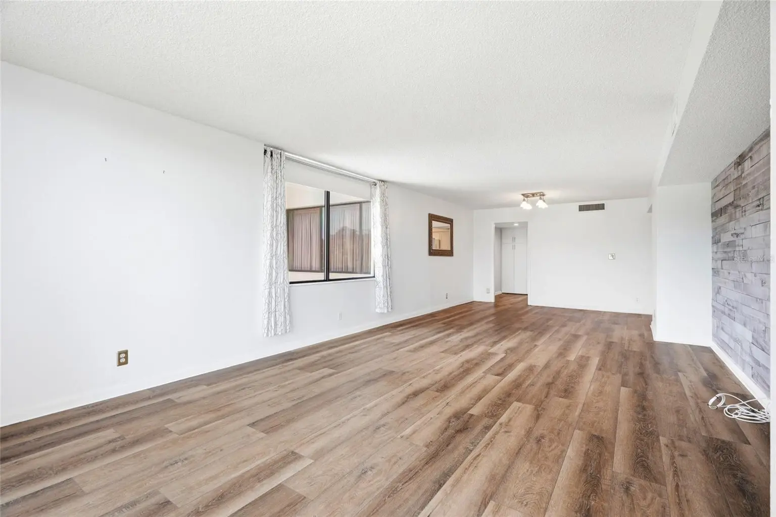 220 BELLEVIEW BOULEVARD #207, BELLEAIR, FL, photo 11 of 44