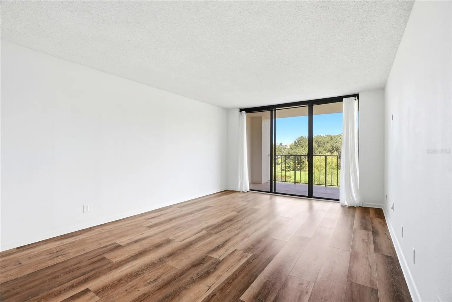 220 BELLEVIEW BOULEVARD #207, BELLEAIR, FL, photo 19 of 44