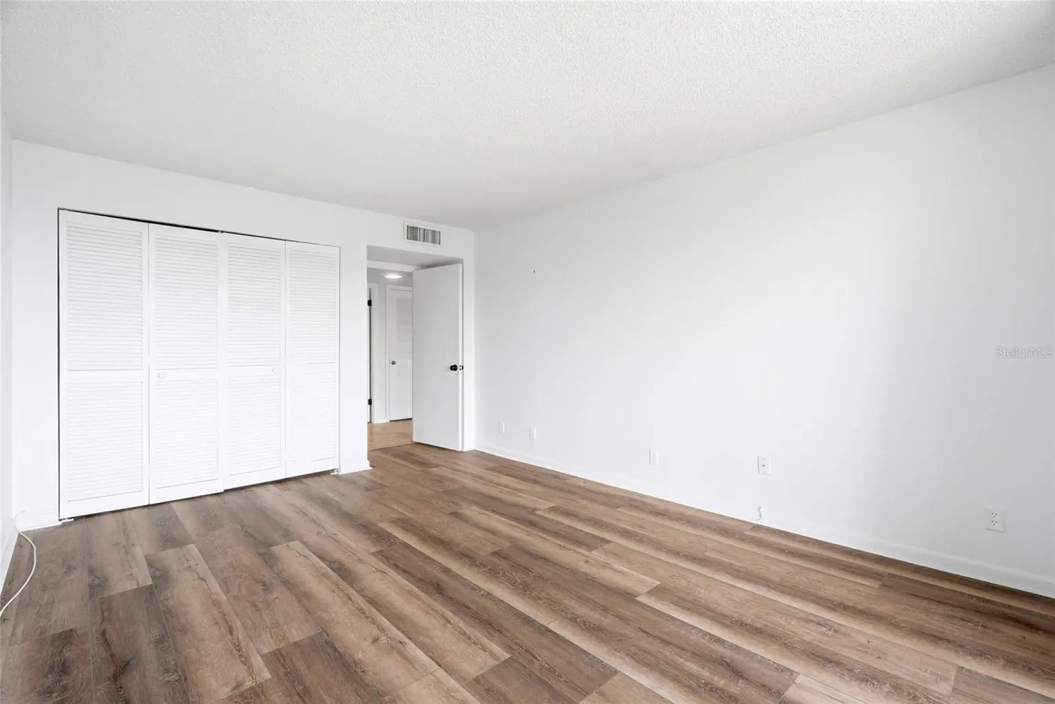 220 BELLEVIEW BOULEVARD #207, BELLEAIR, FL, photo 26 of 44