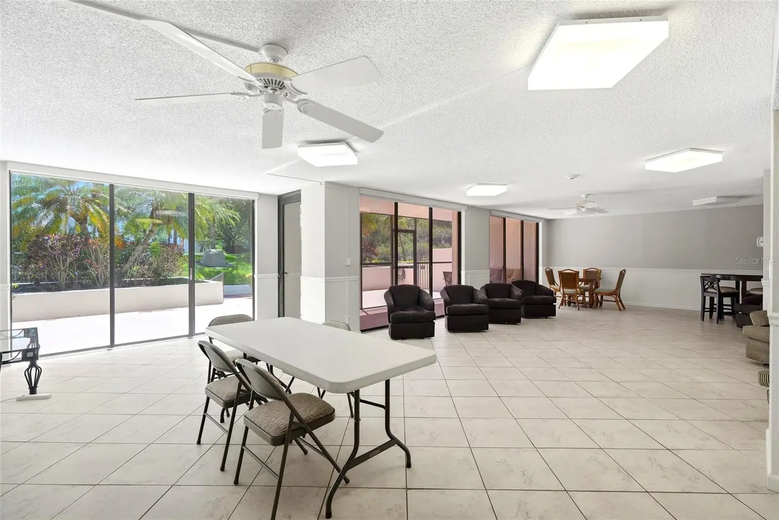 220 BELLEVIEW BOULEVARD #207, BELLEAIR, FL, photo 34 of 44