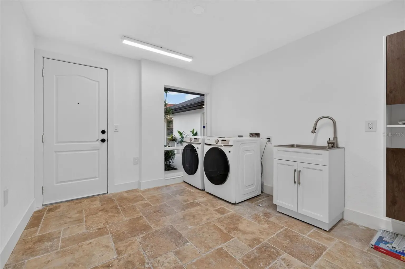 219 MIRAMAR BOULEVARD NE, ST PETERSBURG, FL, photo 28 of 47