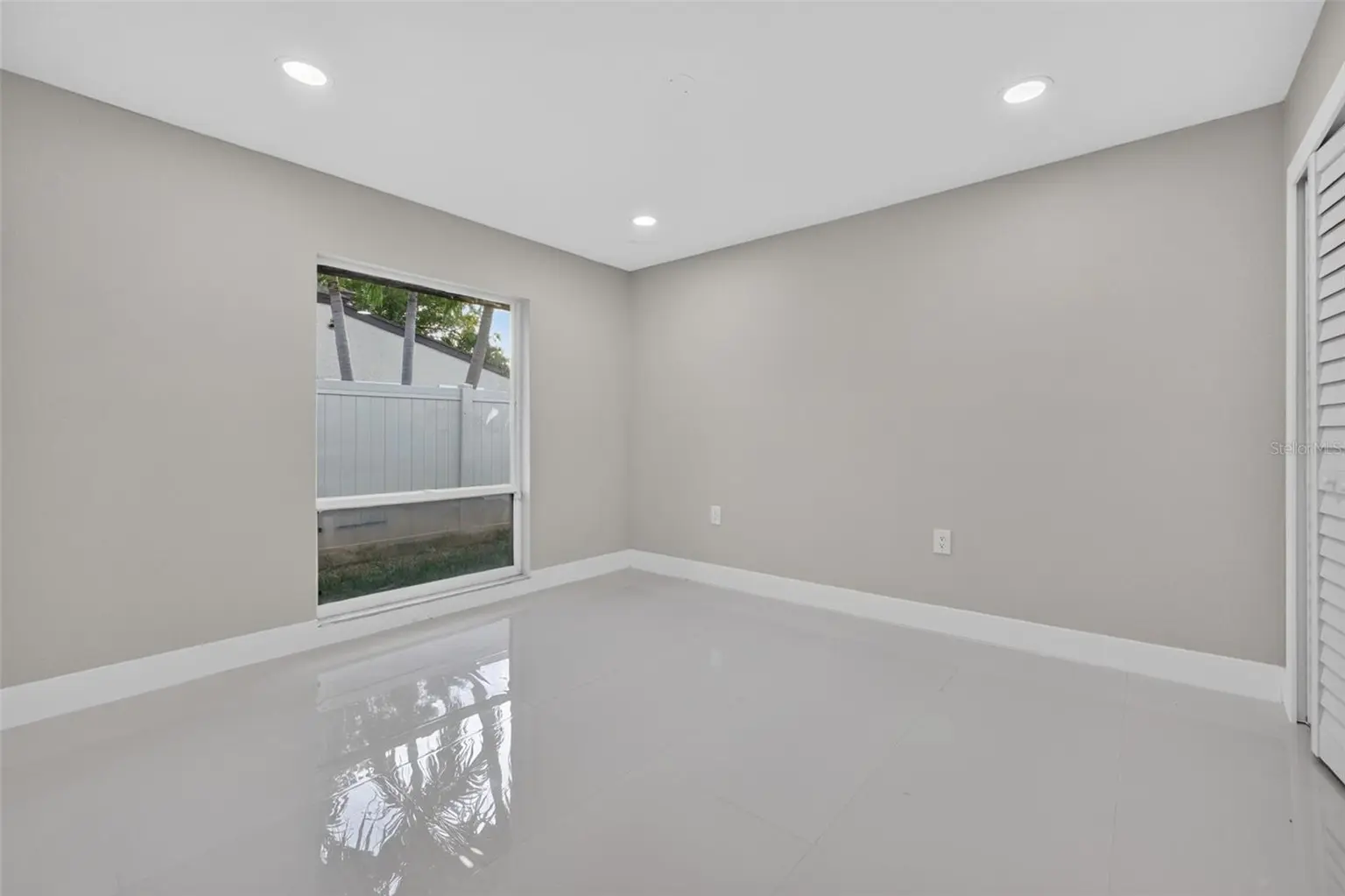 219 MIRAMAR BOULEVARD NE, ST PETERSBURG, FL, photo 29 of 47