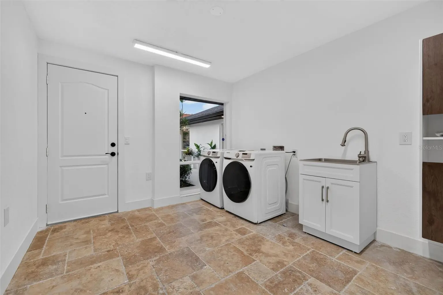 219 MIRAMAR BOULEVARD NE, ST PETERSBURG, FL, photo 37 of 47