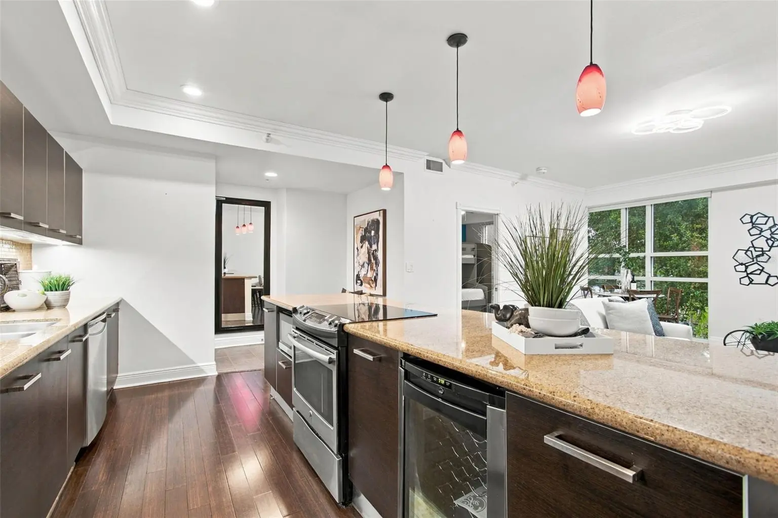 205 5TH AVENUE N #201, ST PETERSBURG, FL, photo 14 of 40
