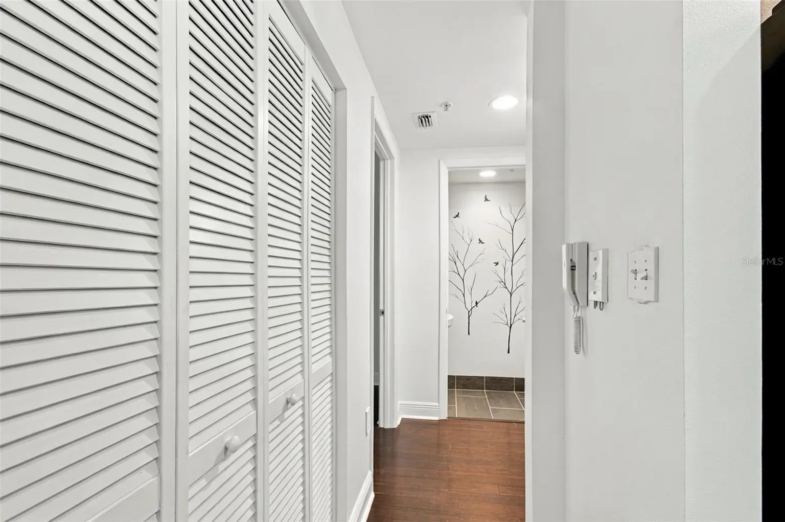 205 5TH AVENUE N #201, ST PETERSBURG, FL, photo 15 of 40