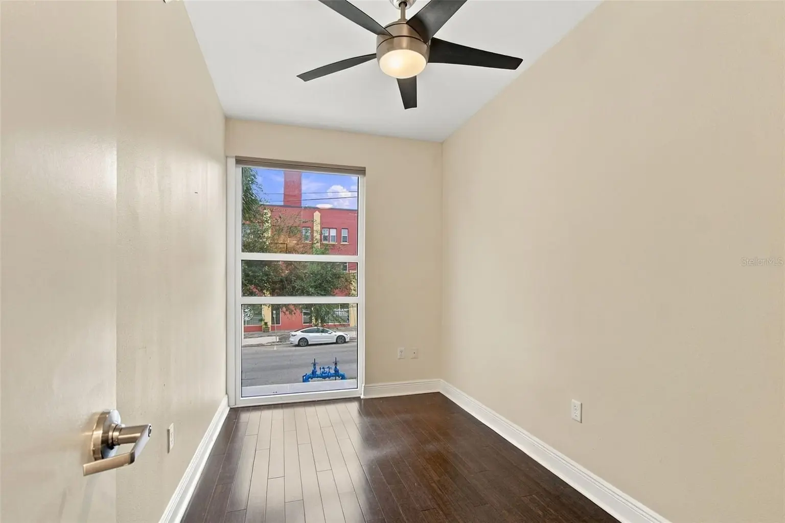 205 5TH AVENUE N #201, ST PETERSBURG, FL, photo 17 of 40