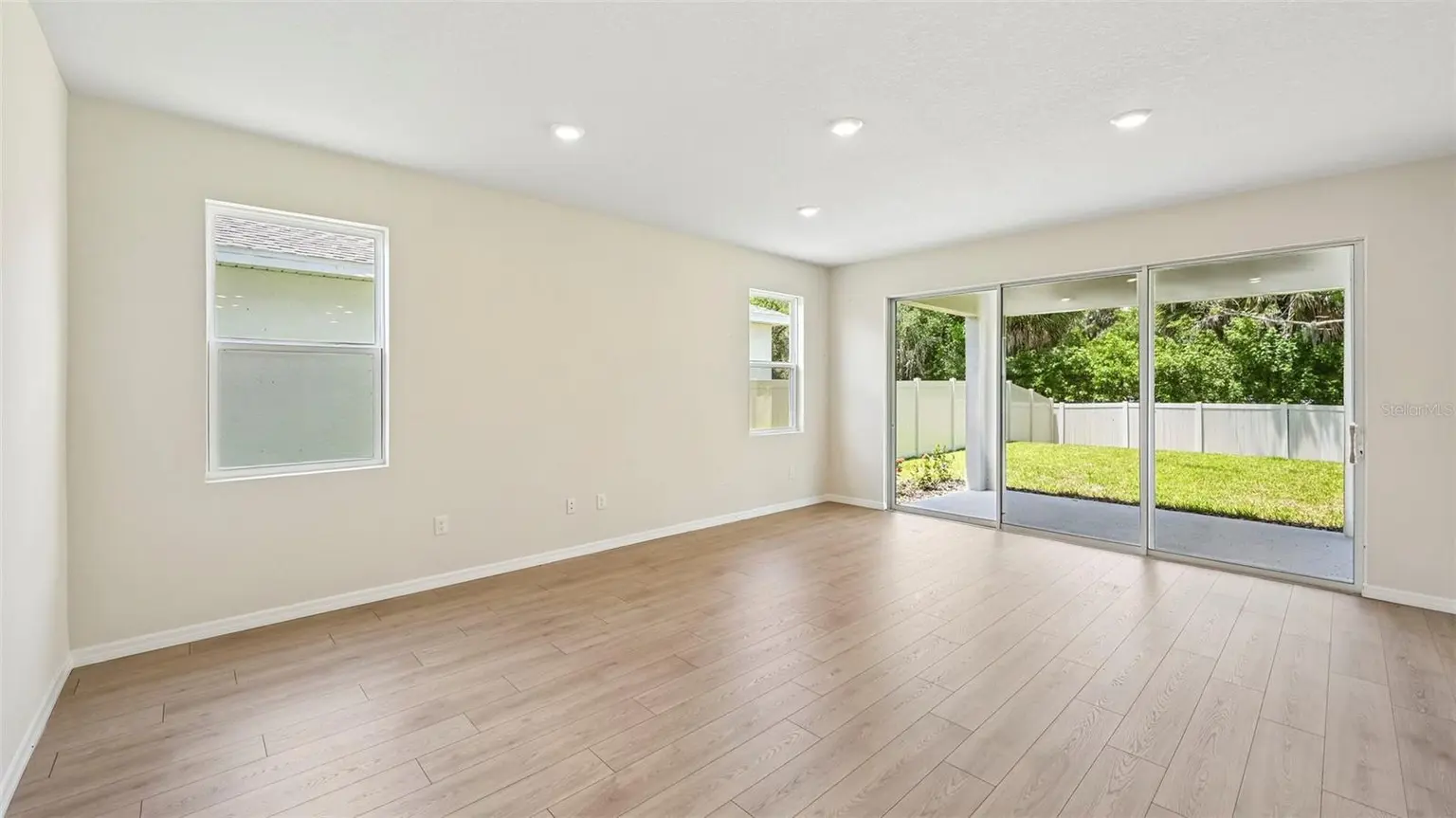 10437 WOODLAND GARDEN WAY, PARRISH, FL, photo 11 of 51