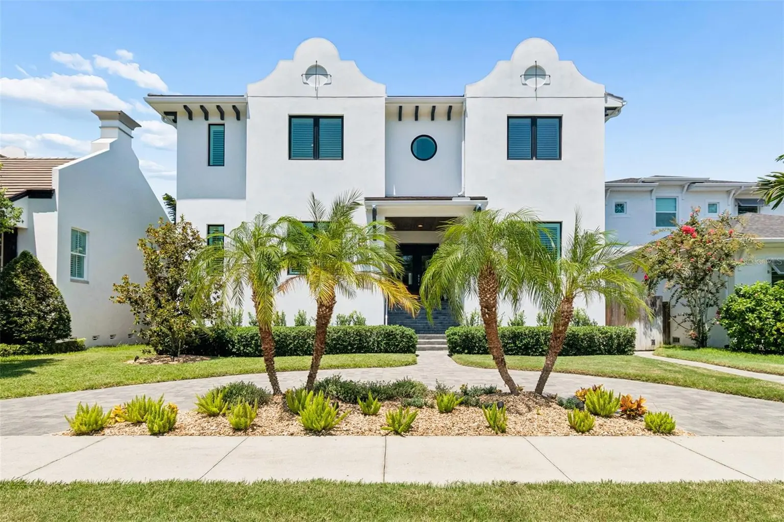 2911 W ALLINE AVENUE, TAMPA, FL