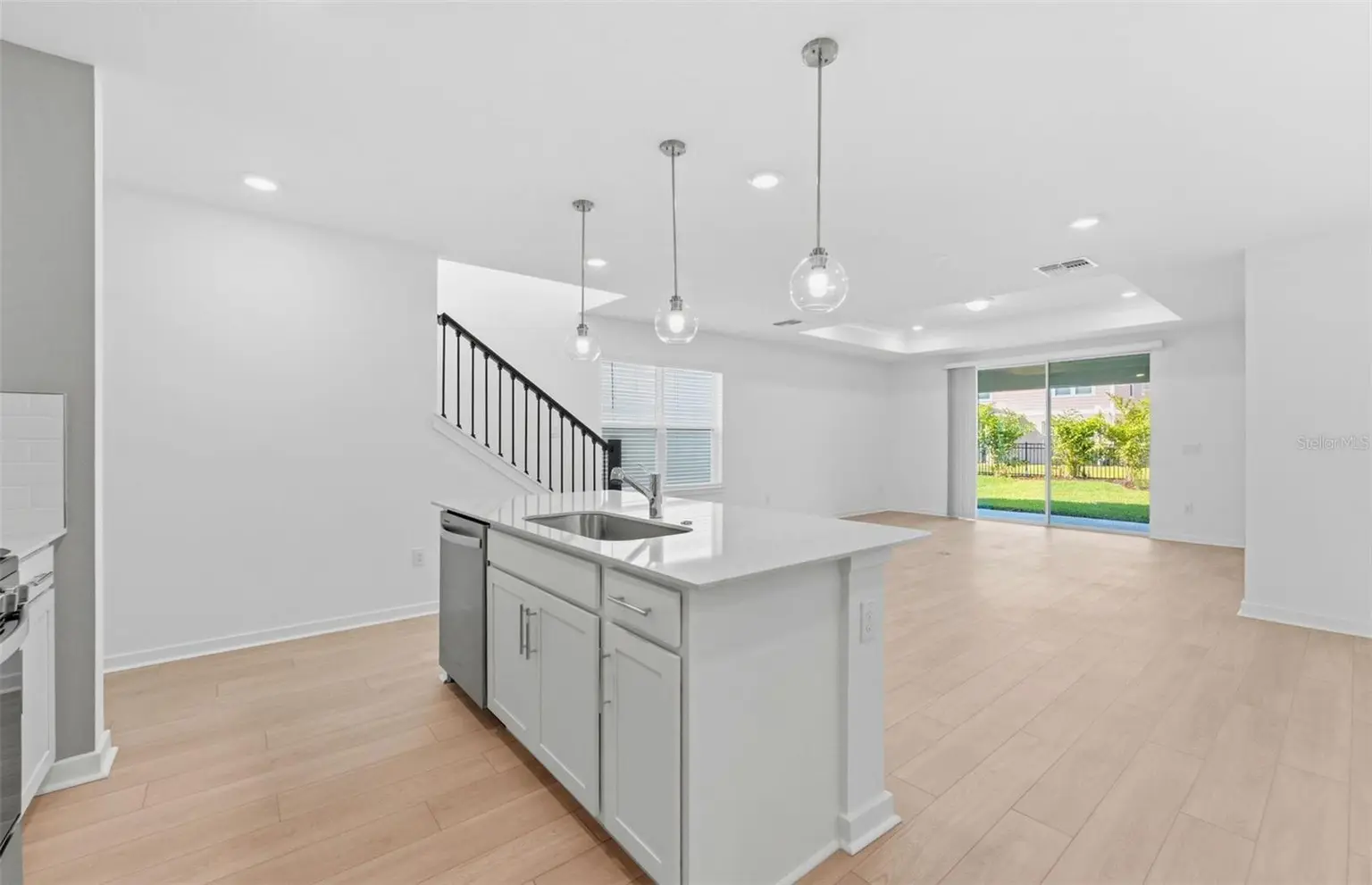 5322 SPRING MAIDEN CIRCLE, APOLLO BEACH, FL, photo 5 of 31