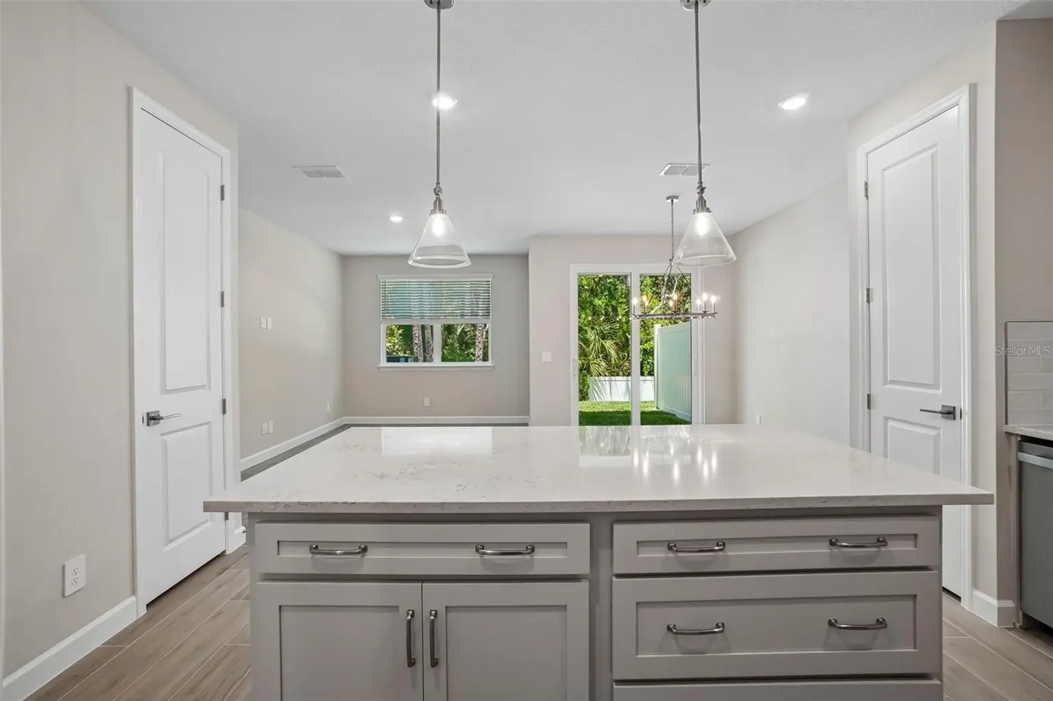 7328 DEER VALLEY CIRCLE, TAMPA, FL, photo 8 of 28