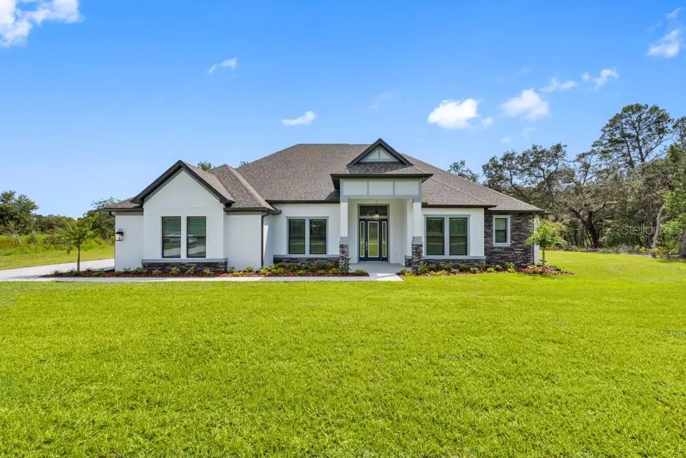 Bella Terra home, photo 7 of 8