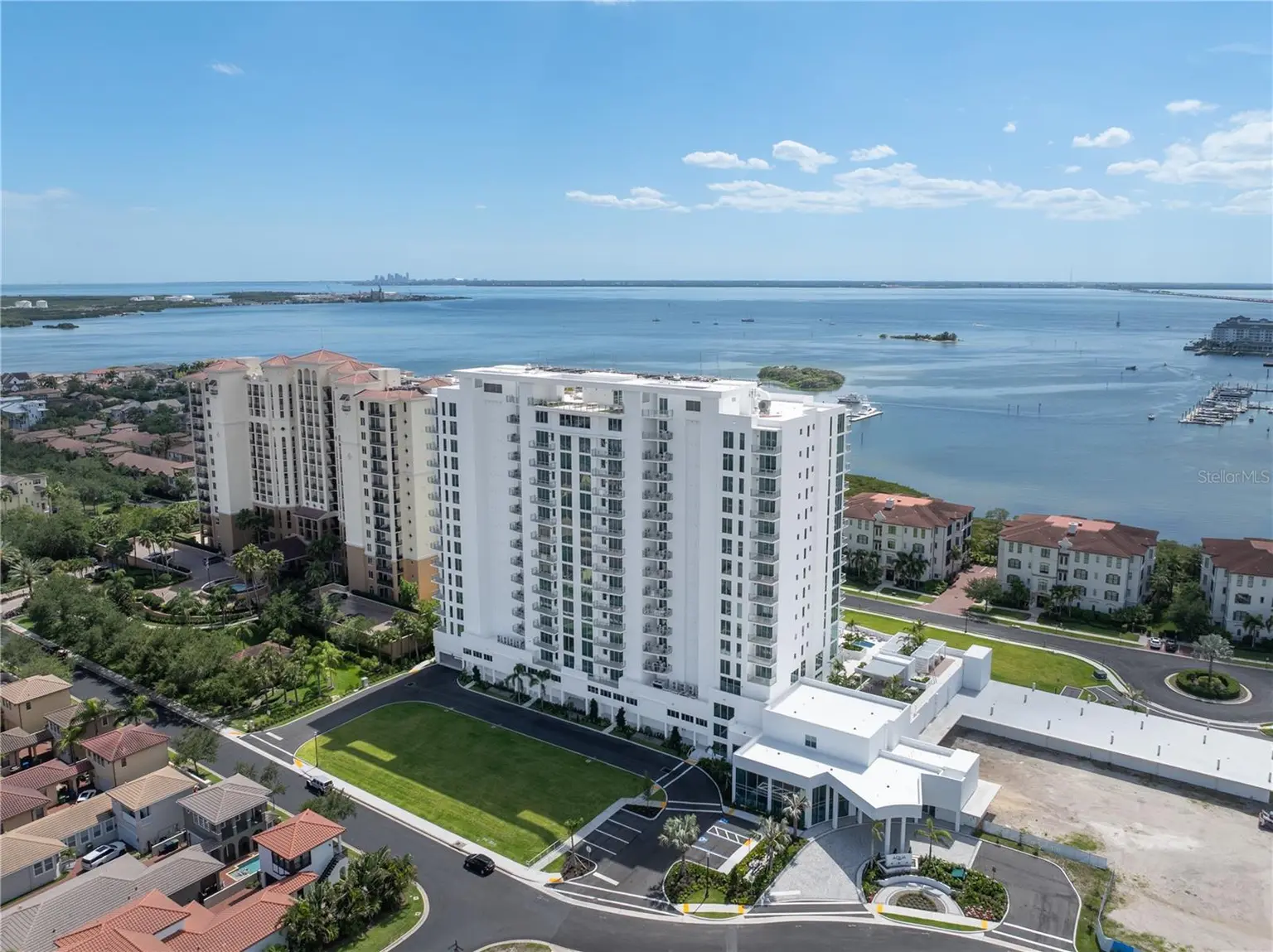 5713 BOWEN DANIEL DRIVE #901, TAMPA, FL