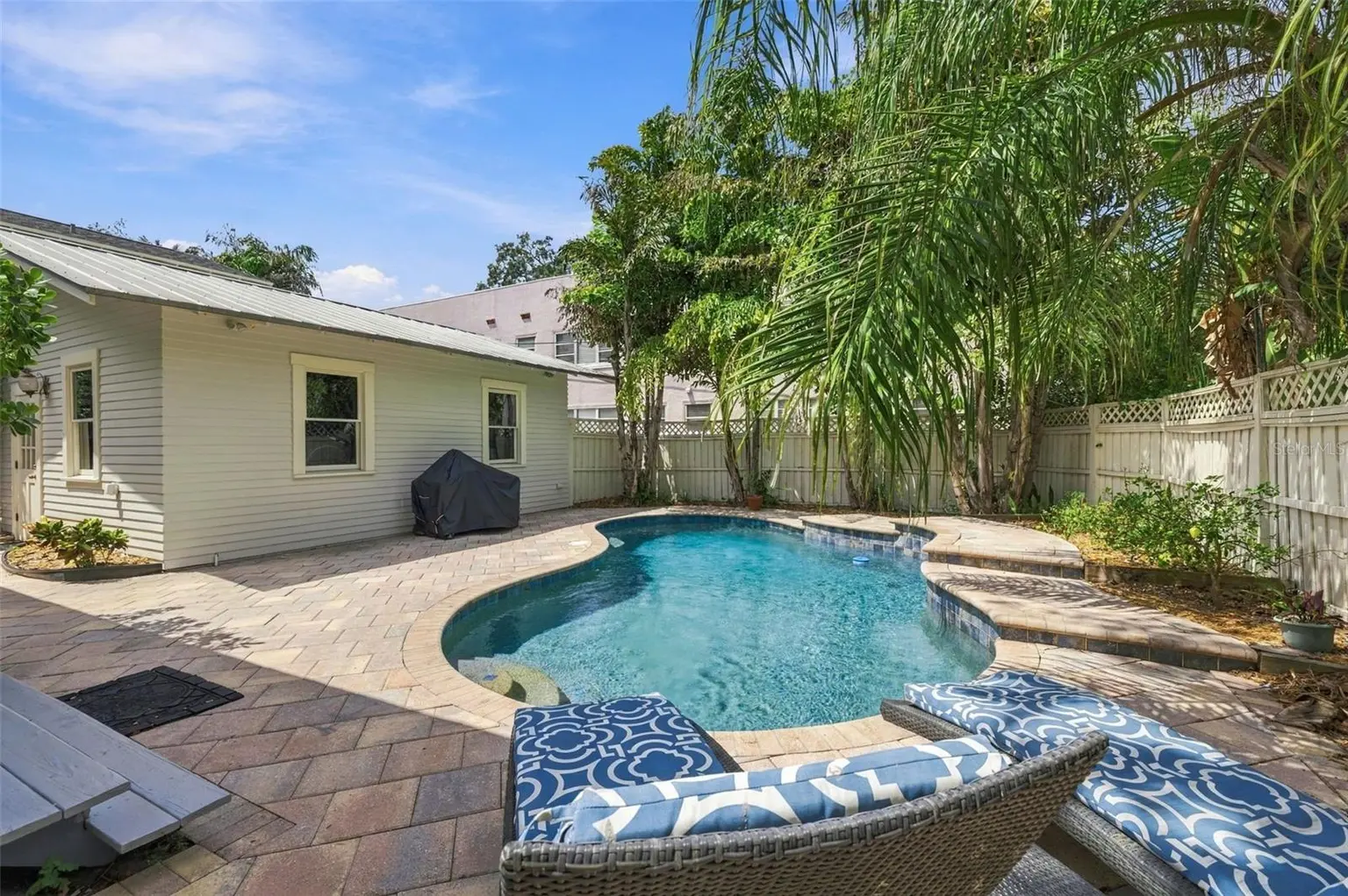 1801 W HILLS AVENUE, TAMPA, FL, photo 2 of 73