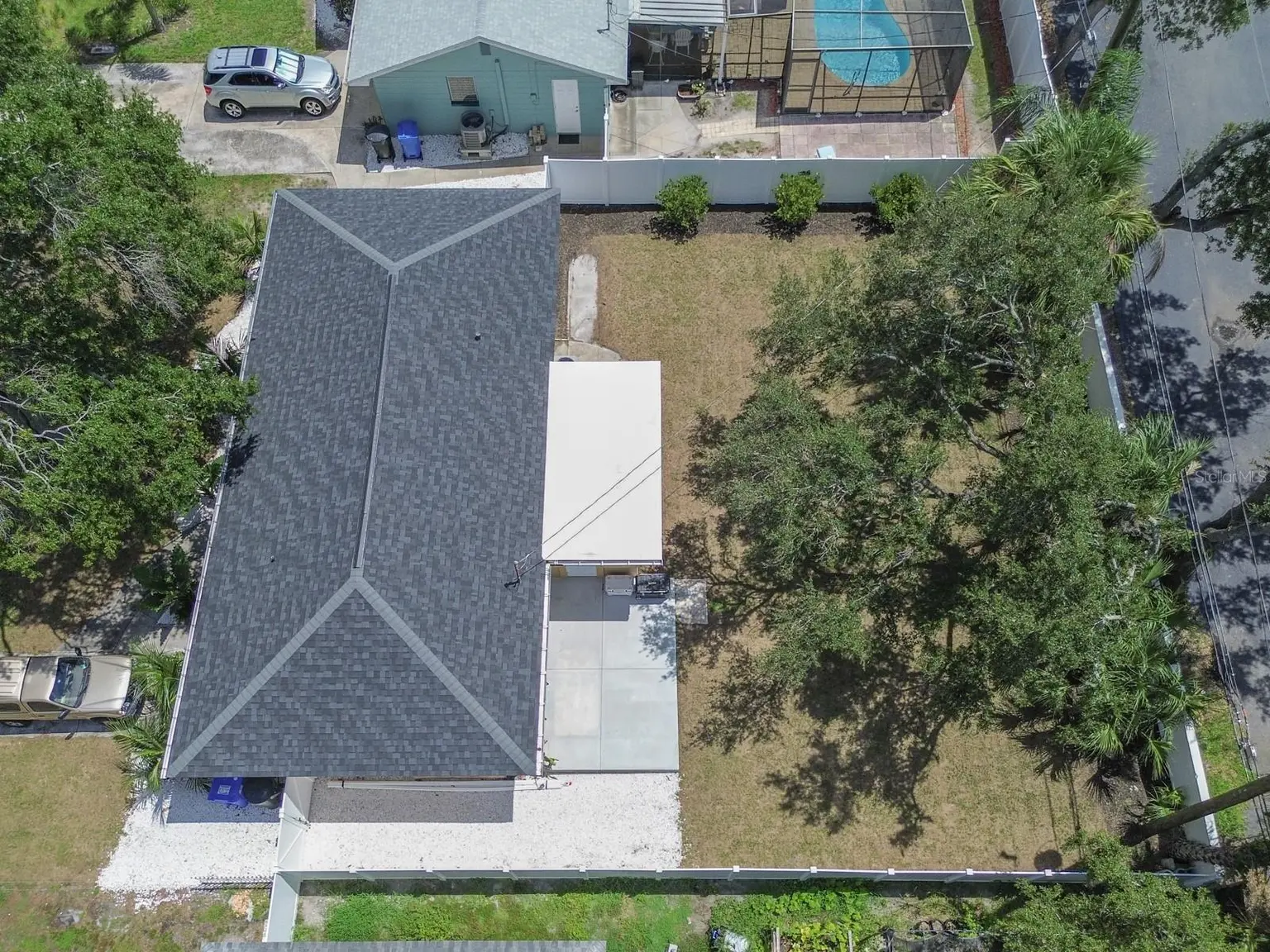 9046 3RD STREET N, ST PETERSBURG, FL, photo 5 of 47