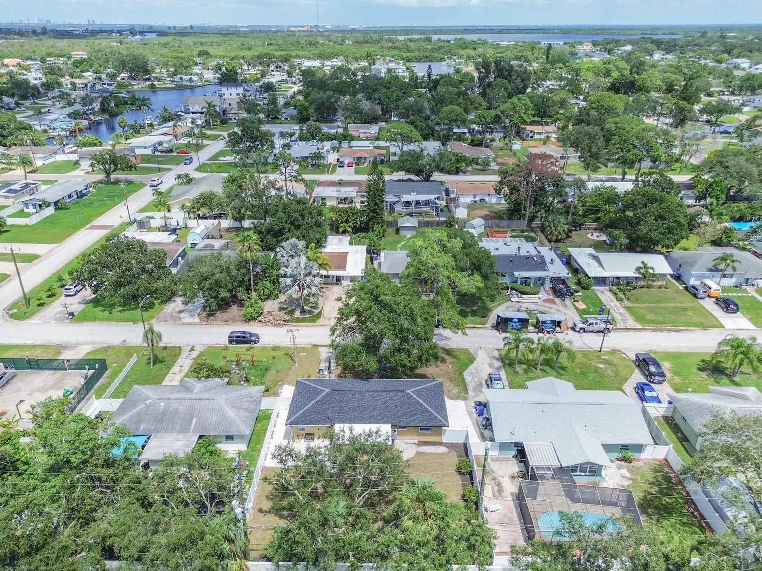 9046 3RD STREET N, ST PETERSBURG, FL, photo 7 of 47