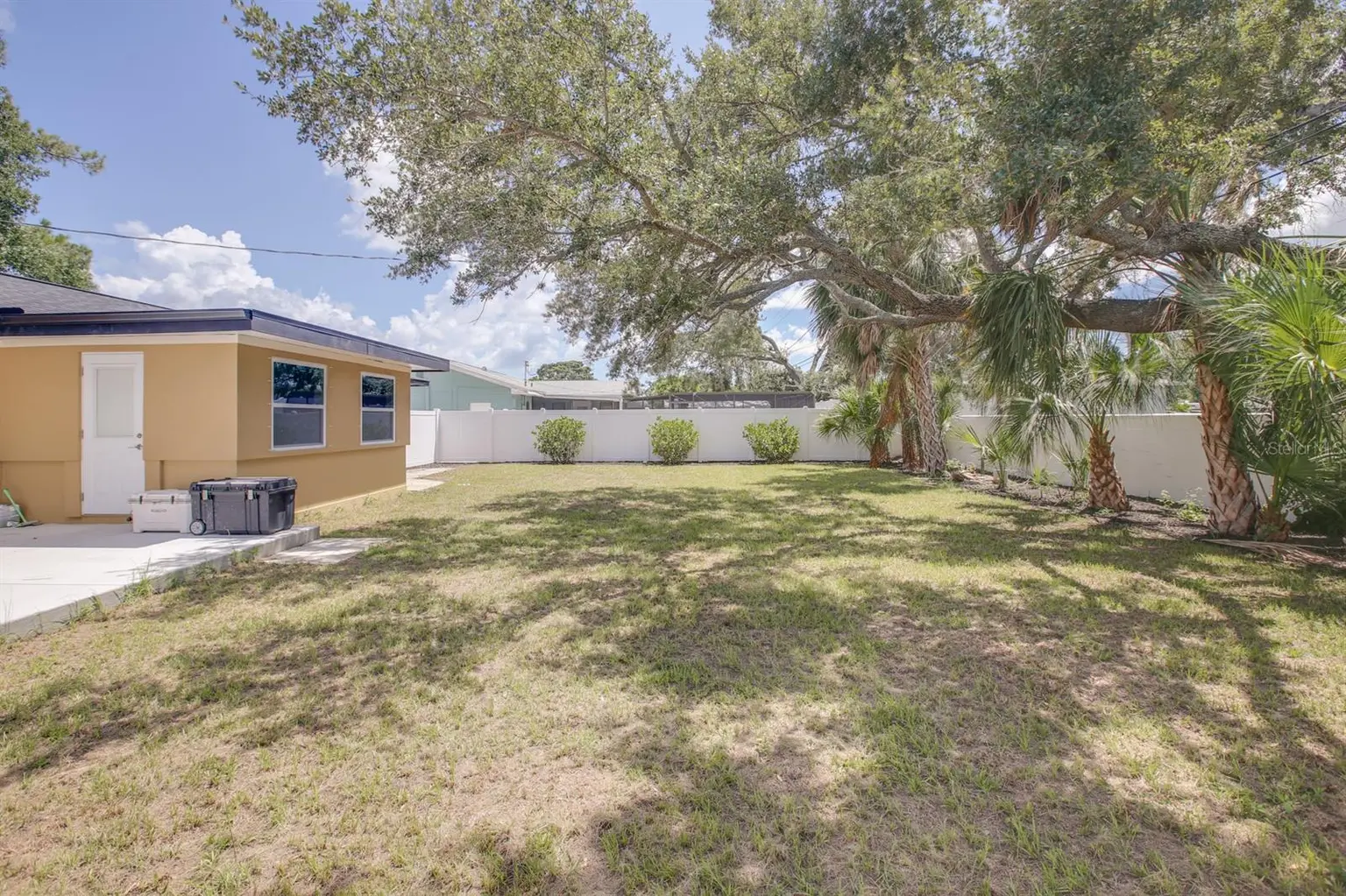 9046 3RD STREET N, ST PETERSBURG, FL, photo 9 of 47