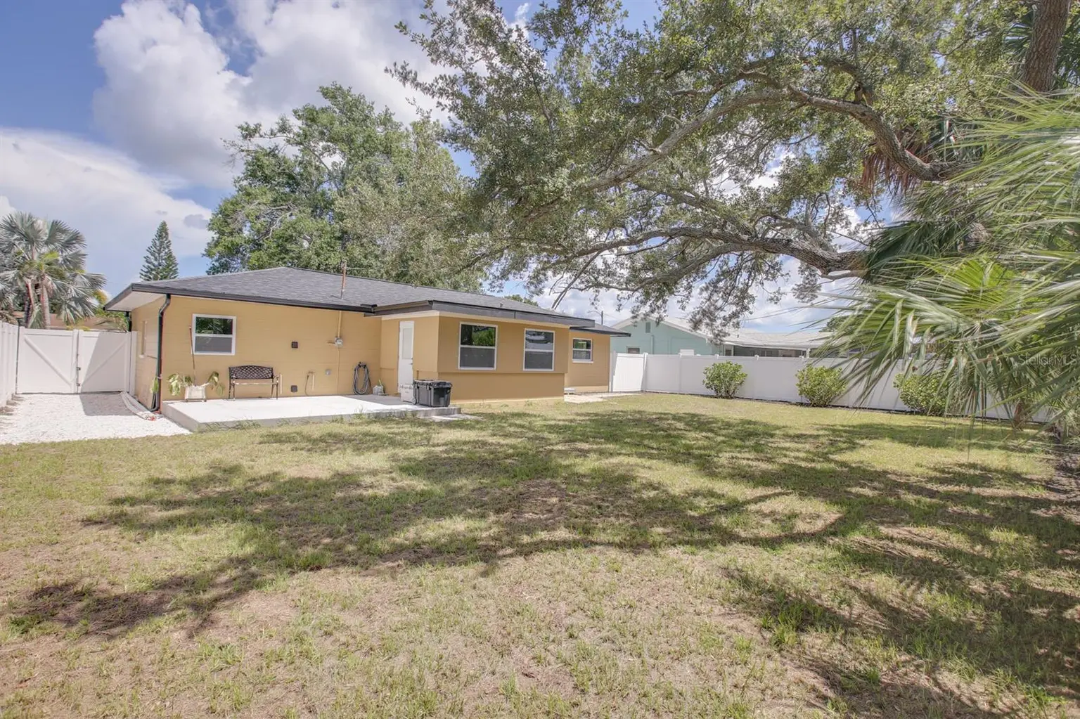 9046 3RD STREET N, ST PETERSBURG, FL, photo 11 of 47