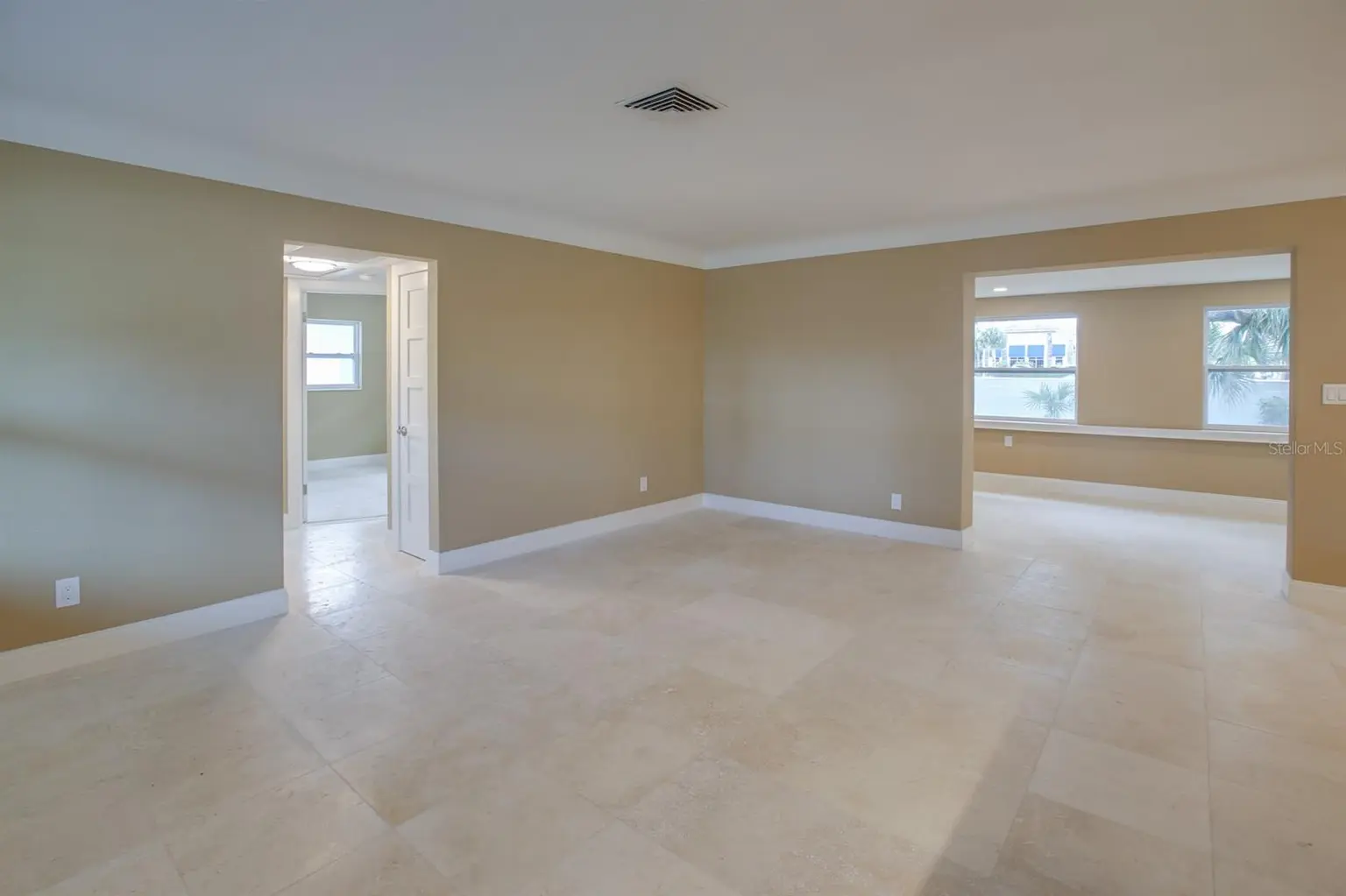 9046 3RD STREET N, ST PETERSBURG, FL, photo 15 of 47