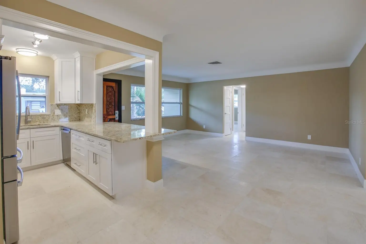 9046 3RD STREET N, ST PETERSBURG, FL, photo 20 of 47
