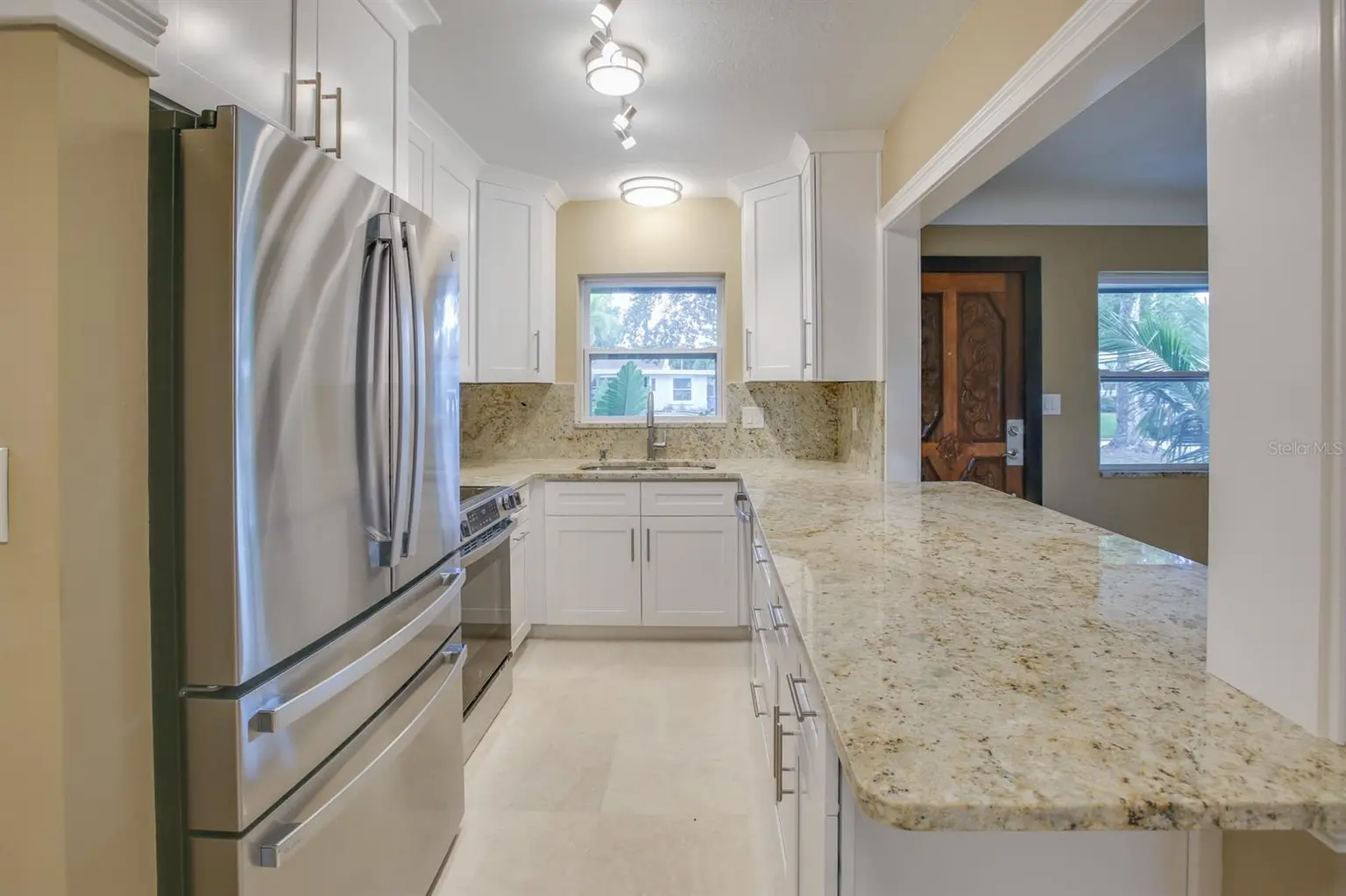 9046 3RD STREET N, ST PETERSBURG, FL, photo 21 of 47