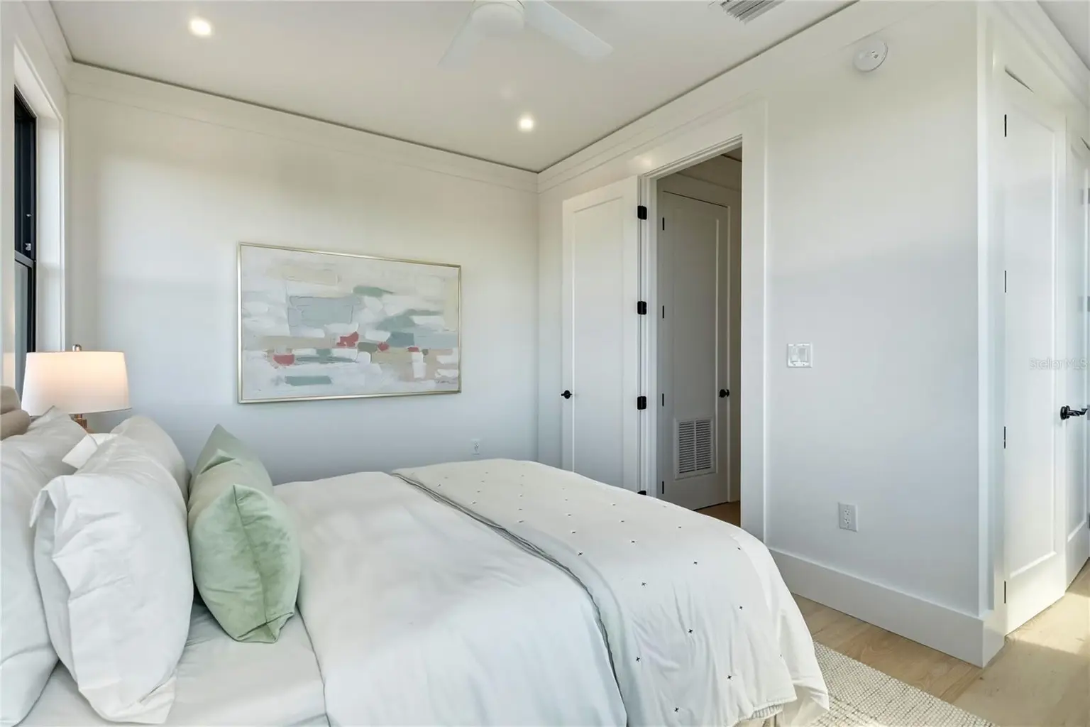 205 BATES AVENUE #B, INDIAN ROCKS BEACH, FL, photo 18 of 39