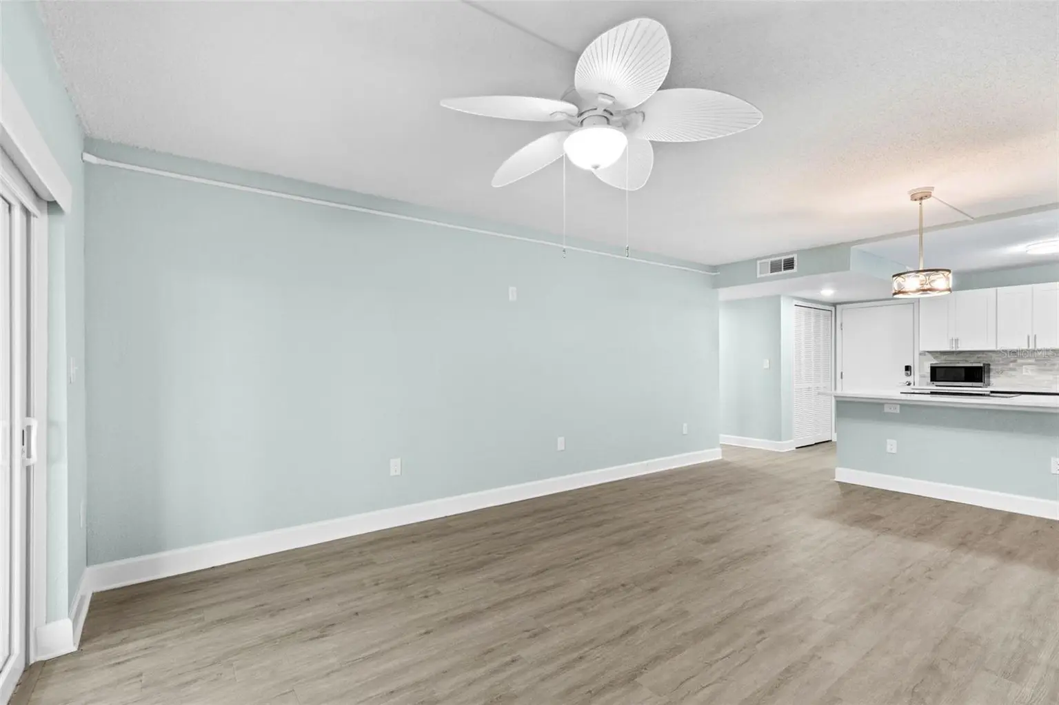 17035 GULF BOULEVARD #116, NORTH REDINGTON BEACH, FL, photo 11 of 62