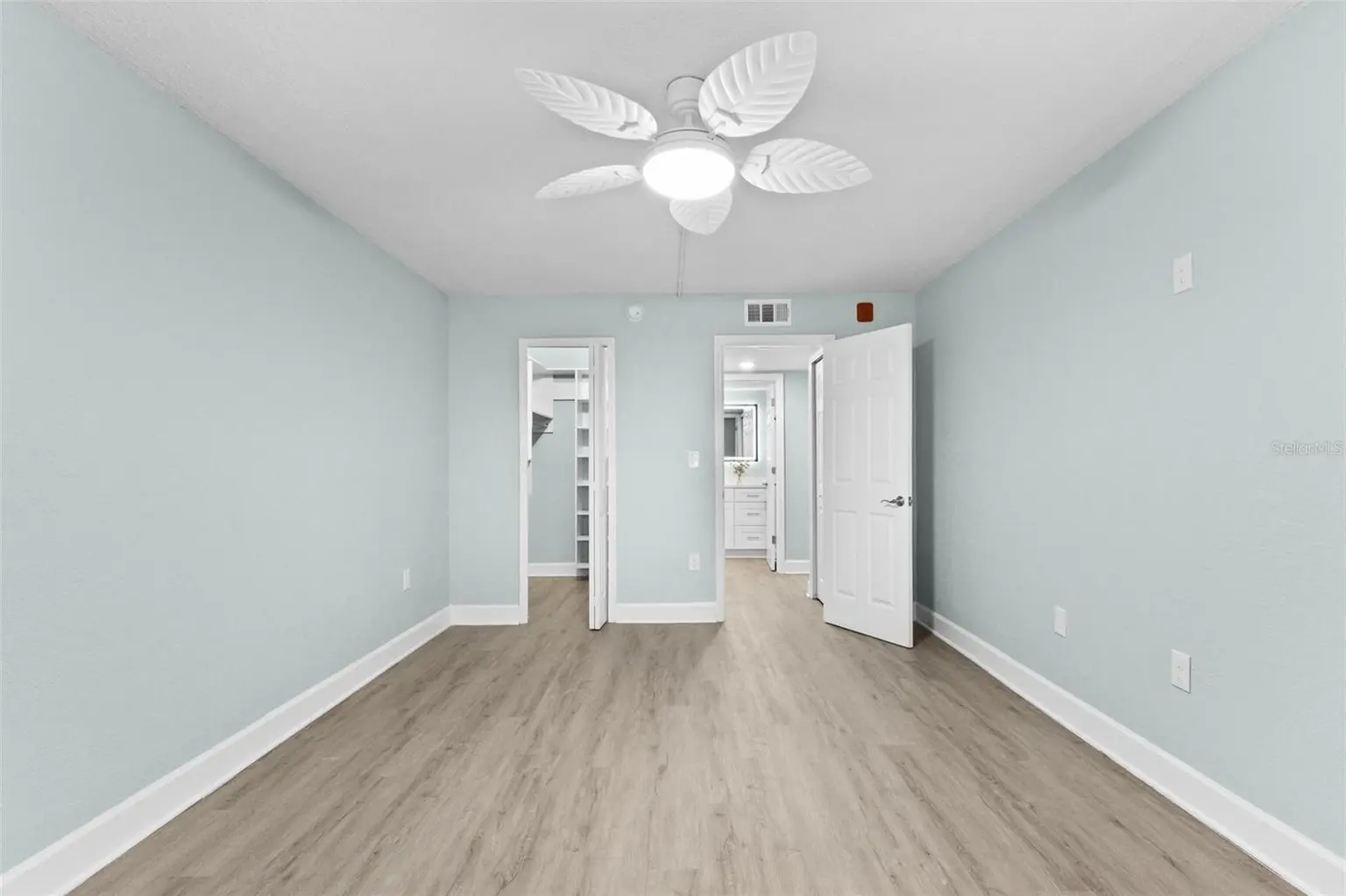 17035 GULF BOULEVARD #116, NORTH REDINGTON BEACH, FL, photo 17 of 62