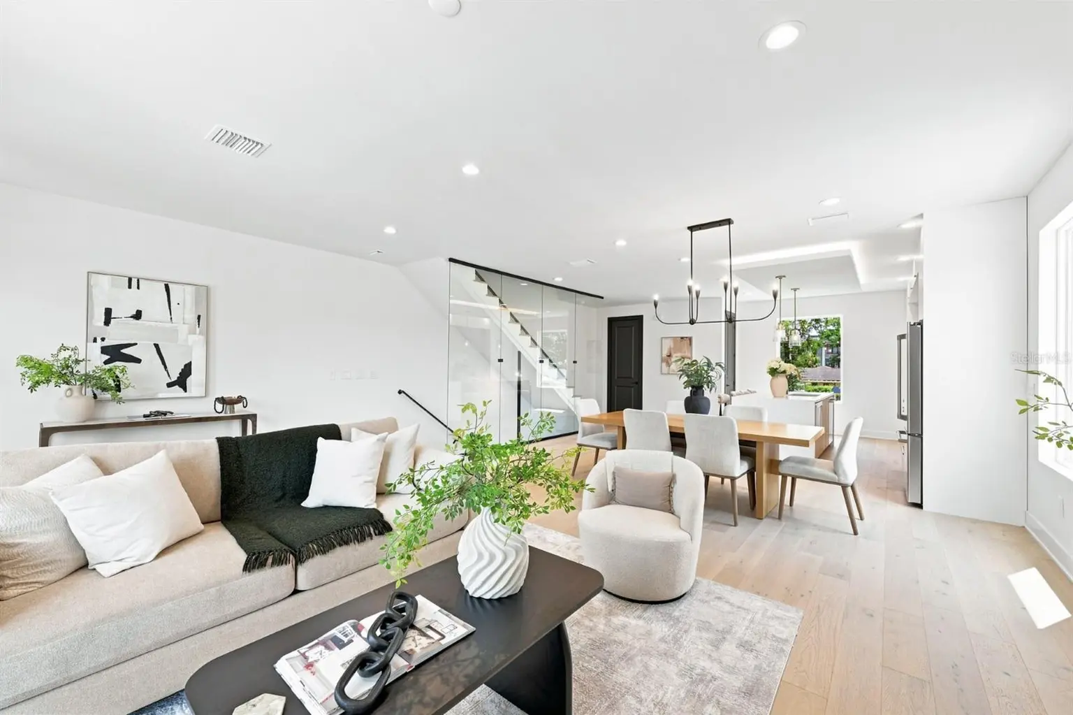 310 W COLUMBUS DRIVE #8, TAMPA, FL, photo 5 of 30