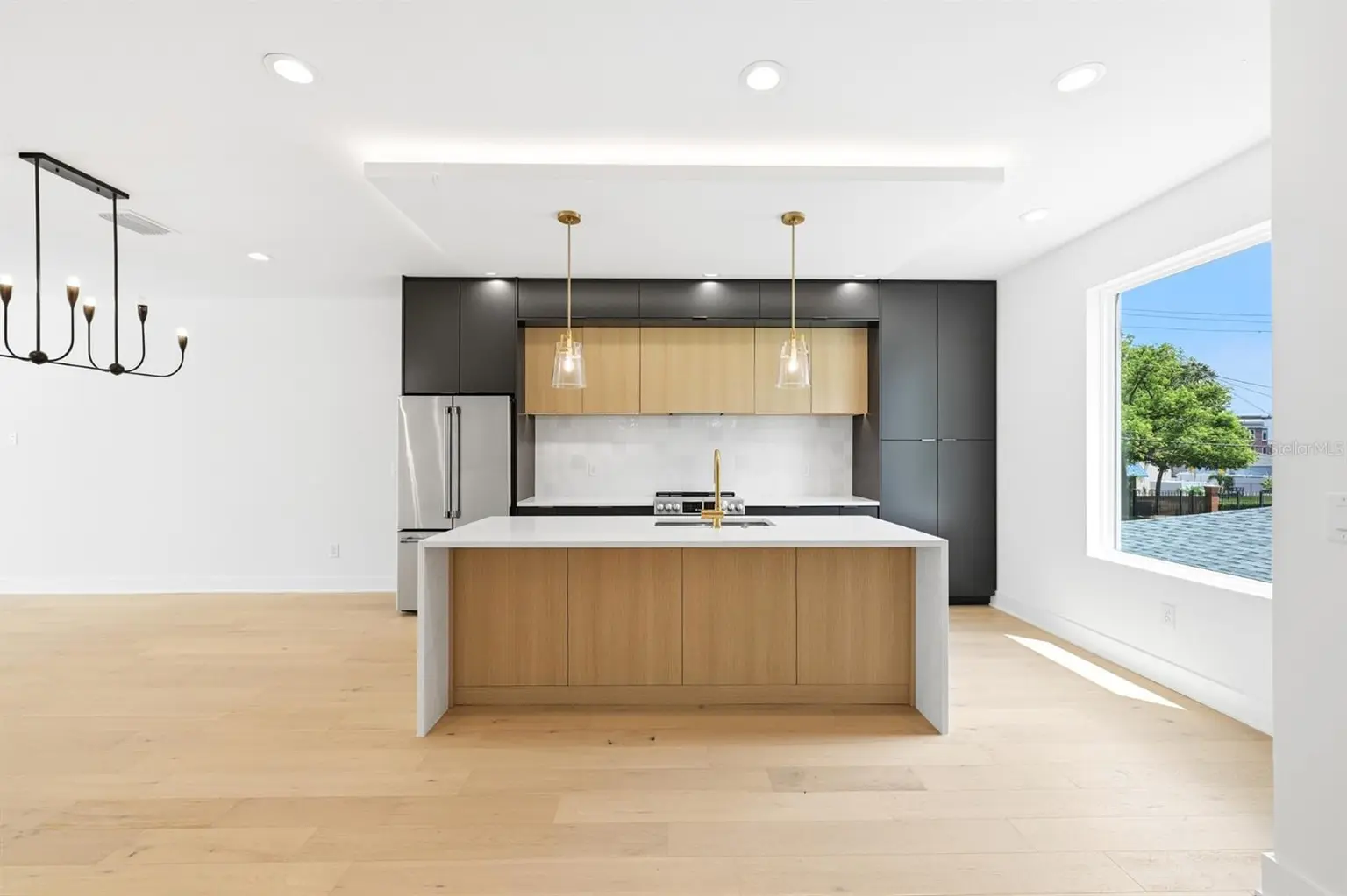 310 W COLUMBUS DRIVE #3, TAMPA, FL, photo 8 of 29