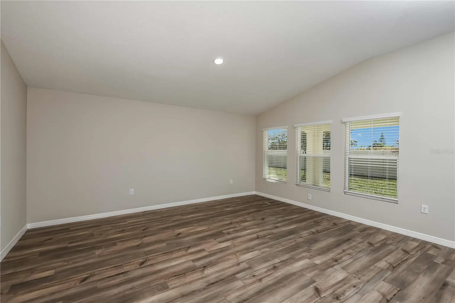 36644 THORNHEDGE DRIVE, ZEPHYRHILLS, FL, photo 12 of 29