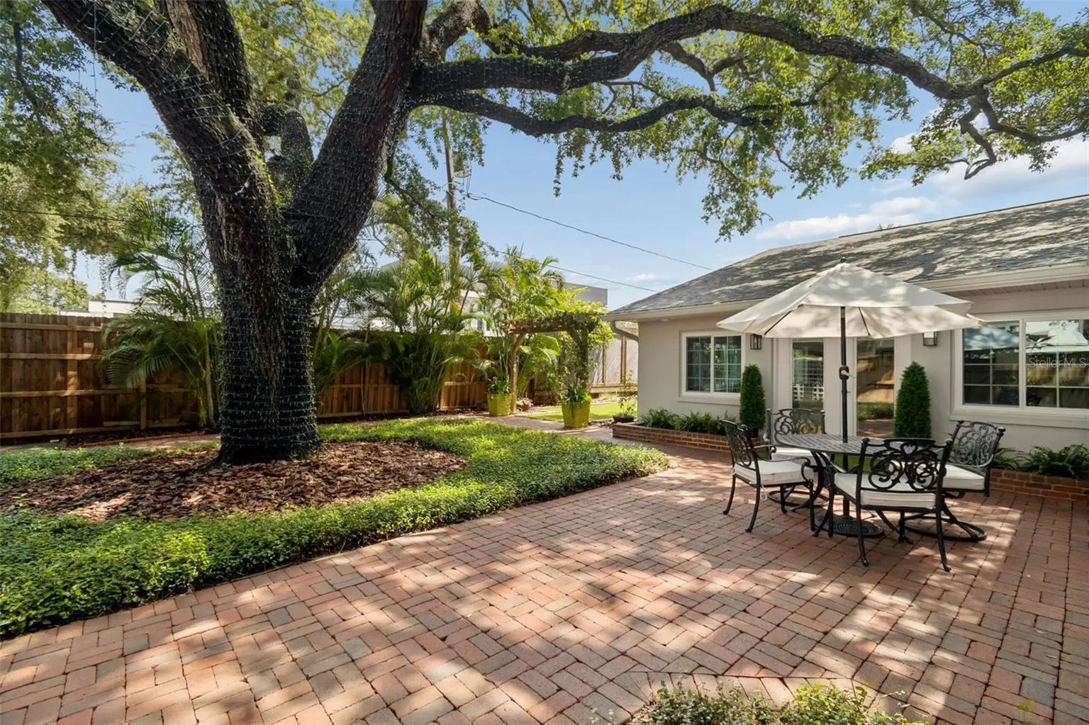 2807 W FOUNTAIN BOULEVARD, TAMPA, FL, photo 8 of 53