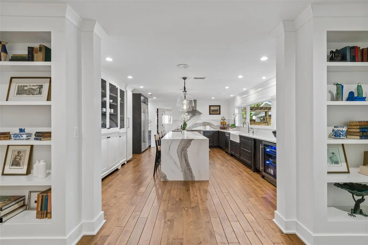 2807 W FOUNTAIN BOULEVARD, TAMPA, FL, photo 14 of 53
