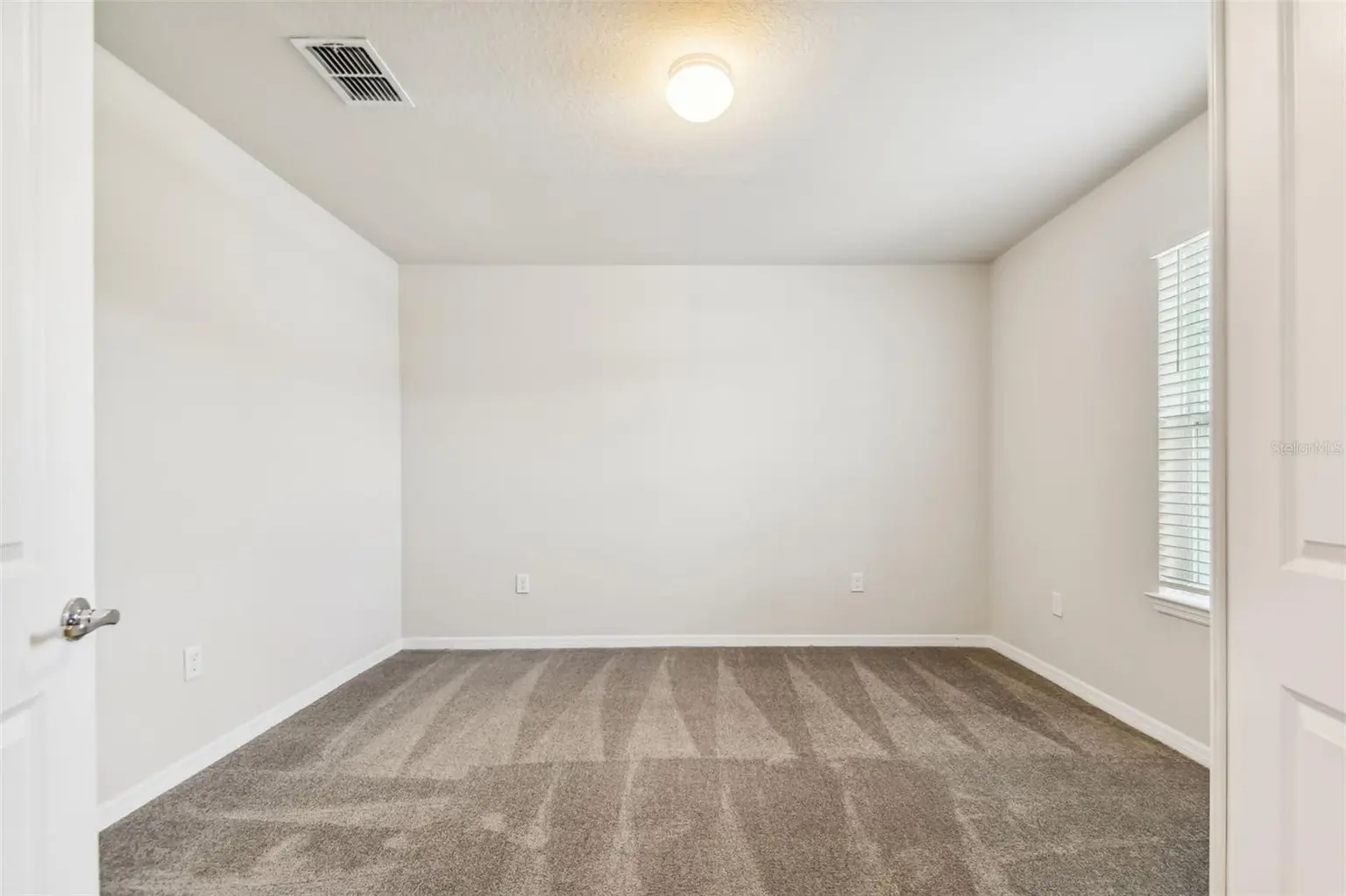 6586 ASBURY BARNES STREET, WESLEY CHAPEL, FL, photo 12 of 37