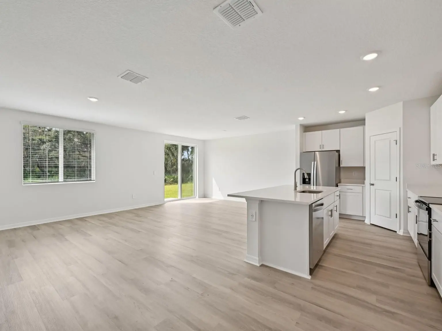 1688 COOLRIDGE PLACE, ZEPHYRHILLS, FL, photo 9 of 27